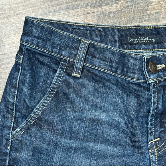 DAVID KAHN Triangle Flap Pocket Must Have BERMUDA Jean Shorts 28 - Picture 2 of 12